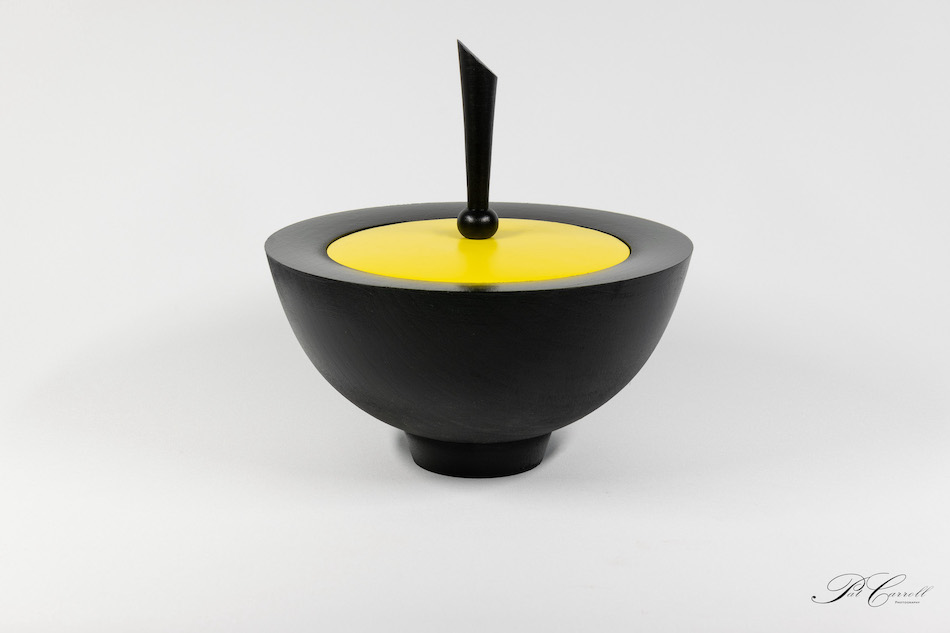 Bowl with Lid and Finial 